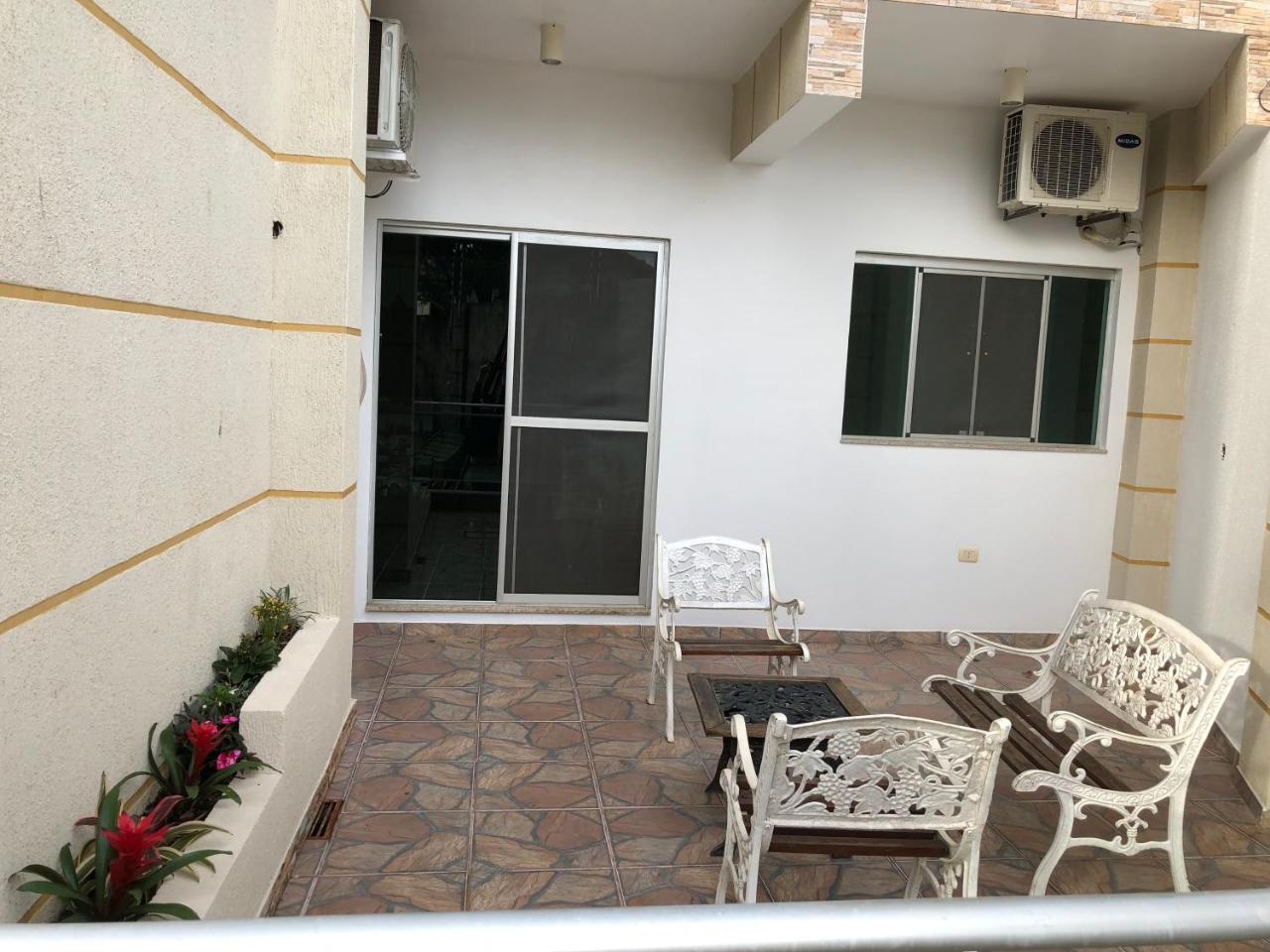 Natucenter Hospedaje Presidente Franco Exterior photo
